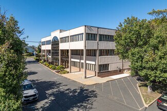 Plus de détails pour 622 Georges Rd, North Brunswick, NJ - Bureau à vendre