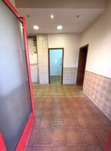 Retail in Valdemoro, Madrid for lease Interior Photo- Image 2 of 15