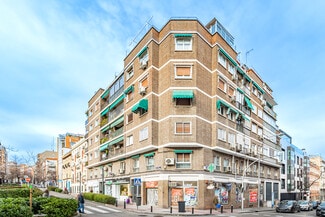 More details for Calle de Pilar de Zaragoza, 34, Madrid - Multifamily for Sale