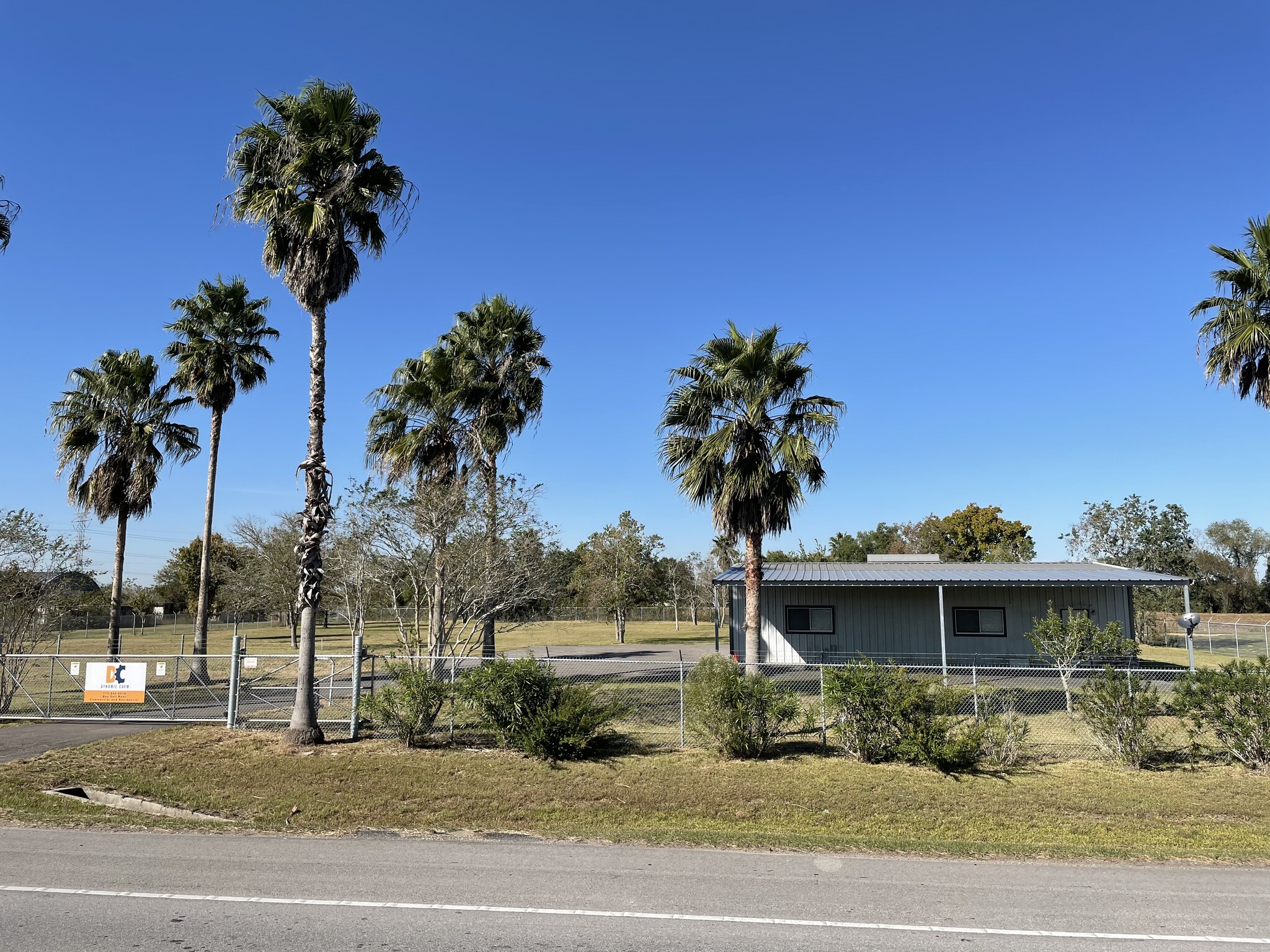 6105 FM 1462 Rd, Rosharon, TX for sale Primary Photo- Image 1 of 1