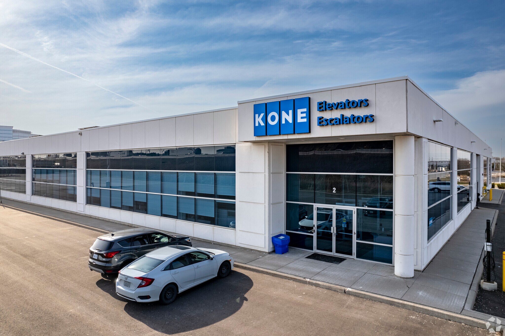 6696 Financial Dr, Mississauga, ON à vendre Photo du bâtiment- Image 1 de 1