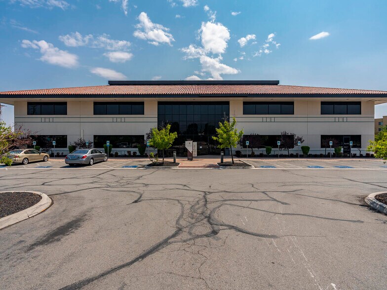 5420 Kietzke Ln, Reno, NV for lease - Building Photo - Image 1 of 4