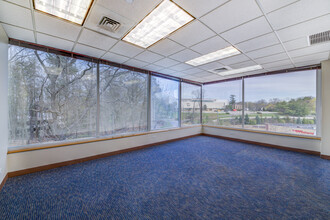 60 Long Ridge Rd, Stamford, CT for lease Interior Photo- Image 2 of 8