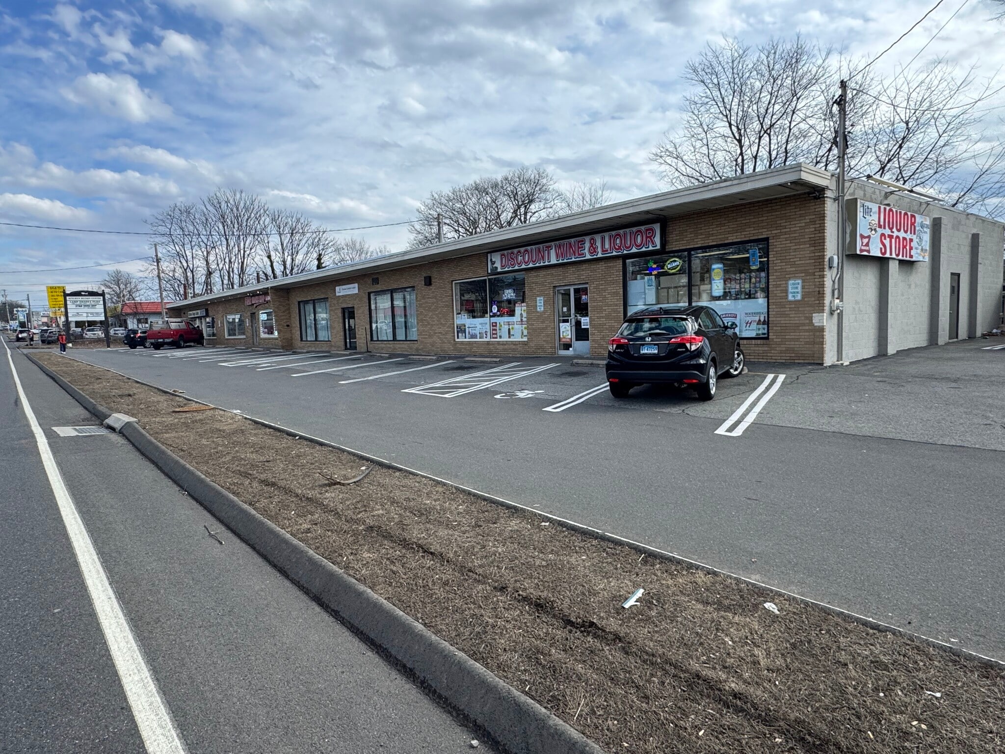 278 Boston Post Rd, Orange, CT for lease Building Photo- Image 1 of 7