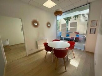 Plus de détails pour Bureau à vendre