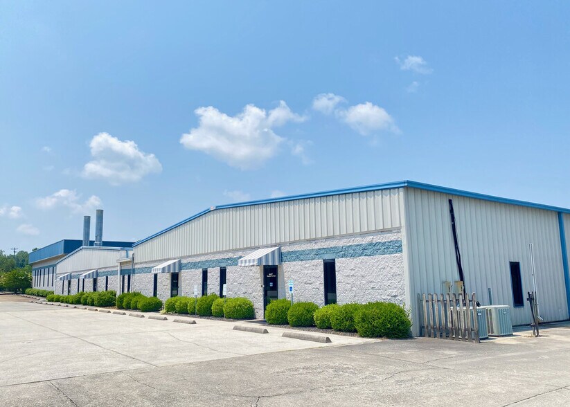 6607 Mountain View Rd, Ooltewah, TN à louer - Photo du bâtiment - Image 2 de 6