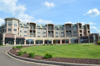 Plus de détails pour 401 Pinnacle Way, Eau Claire, WI - Bureau/Commerce de détail, Commerce de détail à louer
