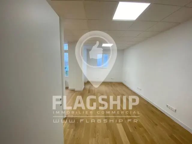 Bureau dans Paris à vendre - Photo intérieure - Image 2 de 7
