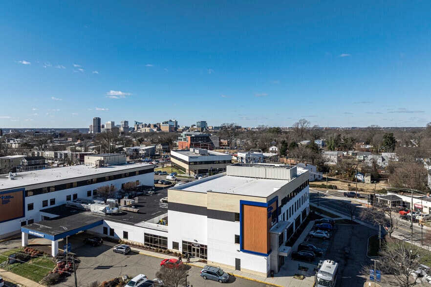 1510 N 28th St, Richmond, VA à louer - Photo du bâtiment - Image 2 de 5