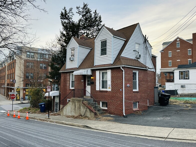 2325 S Shirlington Rd, Arlington, VA for sale - Primary Photo - Image 1 of 9