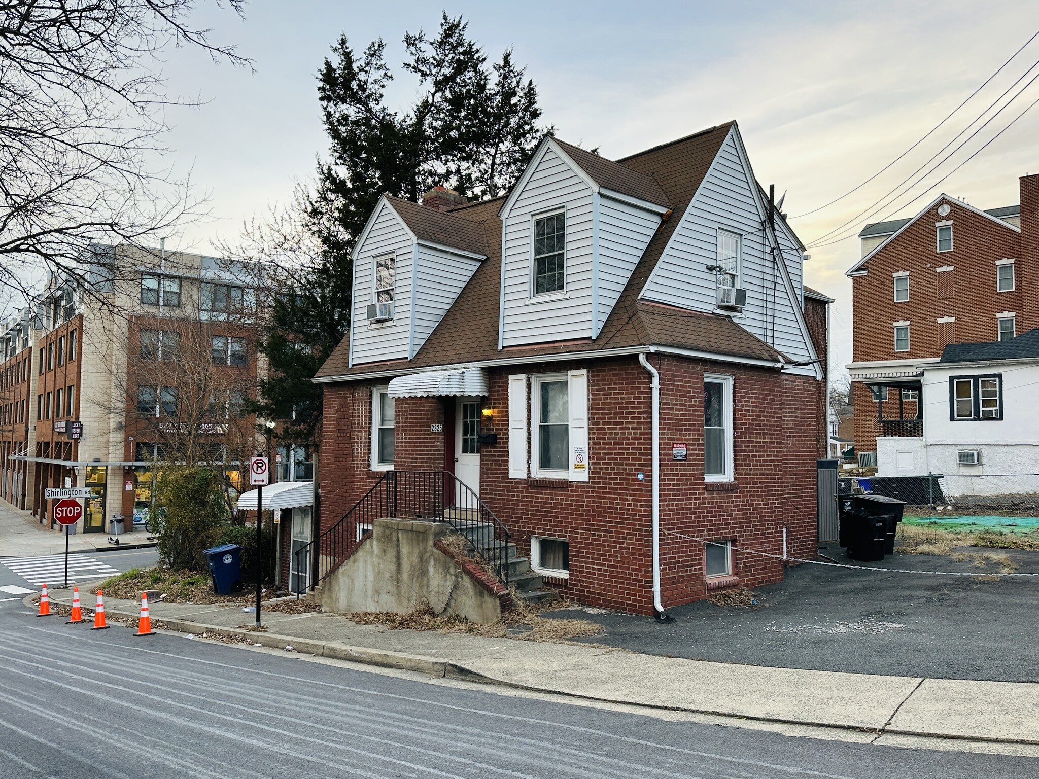 2325 S Shirlington Rd, Arlington, VA for sale Primary Photo- Image 1 of 10