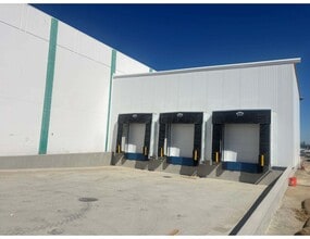 2105 Nathan Ave, Modesto, CA for lease Building Photo- Image 2 of 2