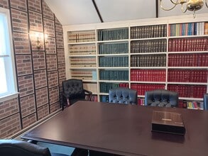 11 E Cliff St, Somerville, NJ for lease Interior Photo- Image 2 of 9