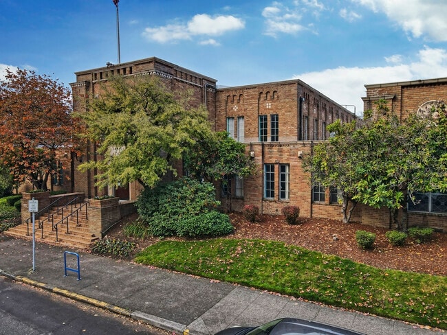 More details for 401-411 NE 19th Ave, Portland, OR - Office, Industrial for Lease