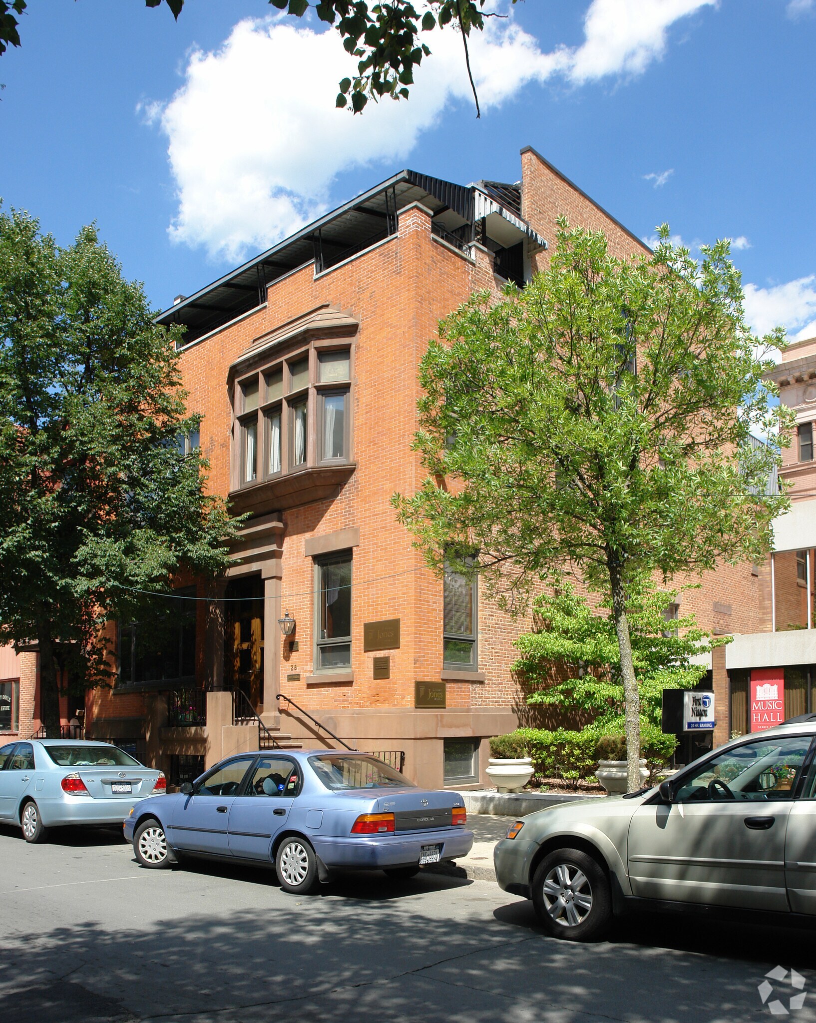 28 2nd St, Troy, NY for sale Primary Photo- Image 1 of 3