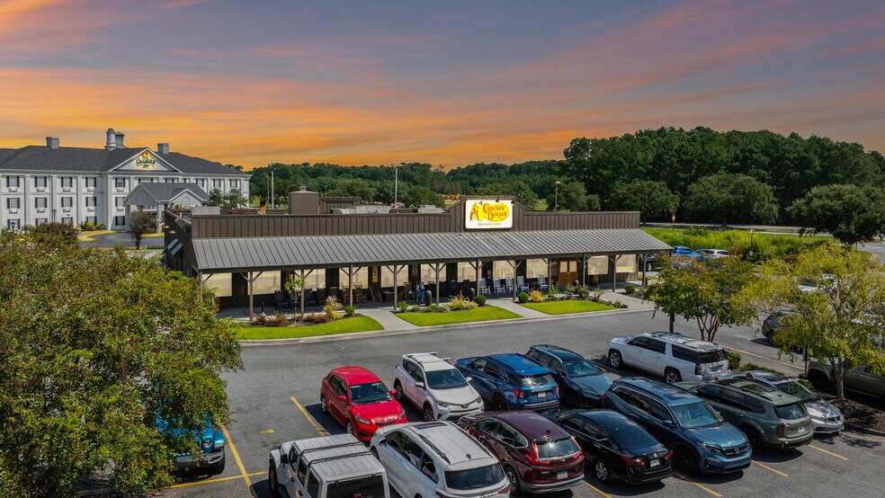 1000 E Highway 80 E, Pooler, GA à vendre - Photo du bâtiment - Image 1 de 7