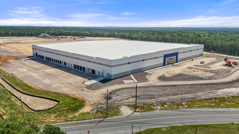 400 Kolendorski Rd, Jackson Township, NJ for lease - Building Photo - Image 1 of 33