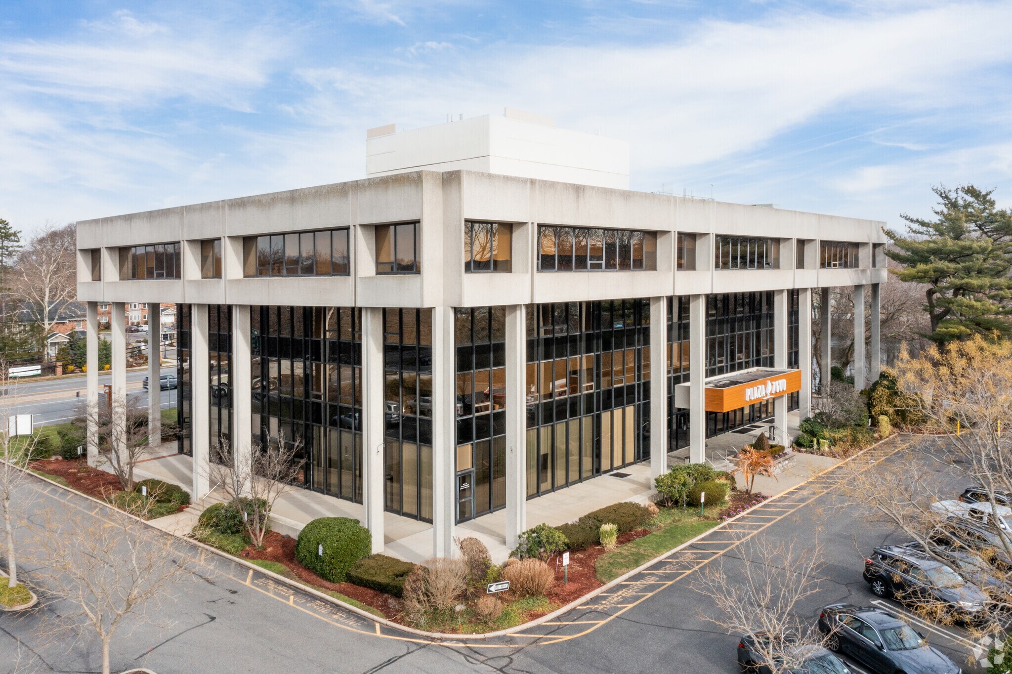 7600 jericho Tpke, Woodbury, NY for lease Primary Photo- Image 1 of 28