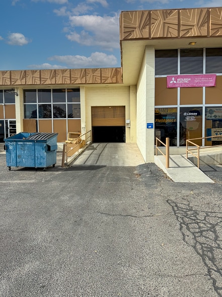 3455 Princeton Dr NE, Albuquerque, NM for lease - Building Photo - Image 2 of 3