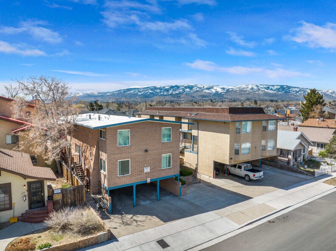 240-250 Thoma Street, Reno, NV for sale Building Photo- Image 1 of 1