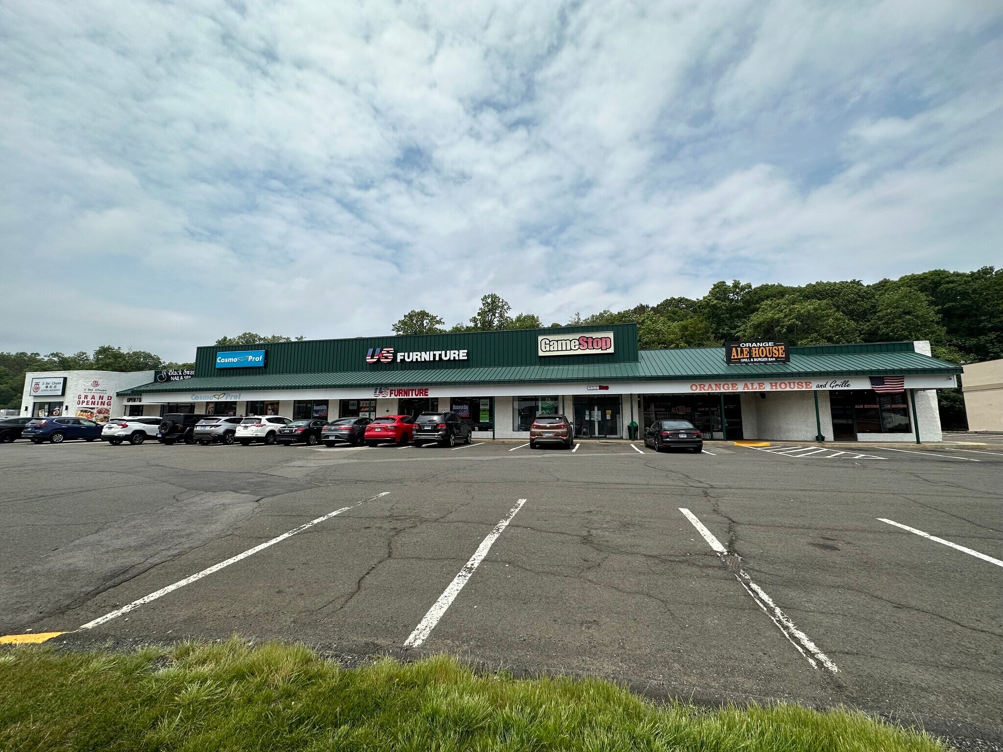 517-519 Boston Post Rd, Orange, CT à louer Photo du bâtiment- Image 1 de 10