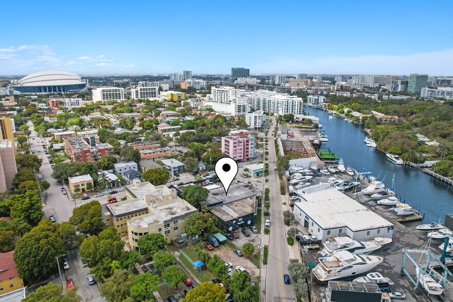 442-490 NW South River Dr, Miami, FL à louer - Photo du bâtiment - Image 3 de 28