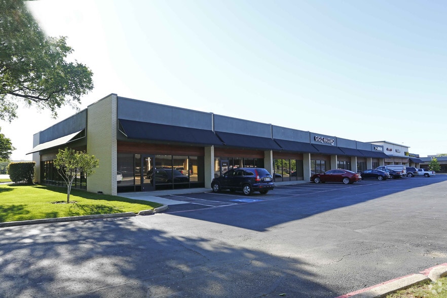 14430 Midway Rd, Farmers Branch, TX for lease - Building Photo - Image 3 of 12