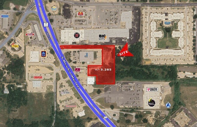 1801 S Main St, Weatherford, TX à vendre Photo du bâtiment- Image 1 de 2