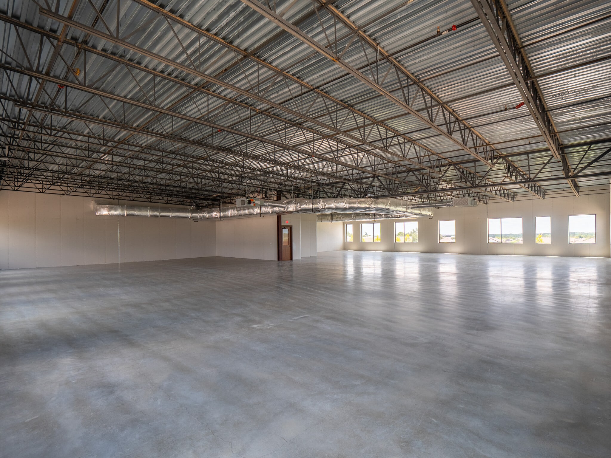 10880 E Crystal Falls Pky, Leander, TX for lease Interior Photo- Image 1 of 2