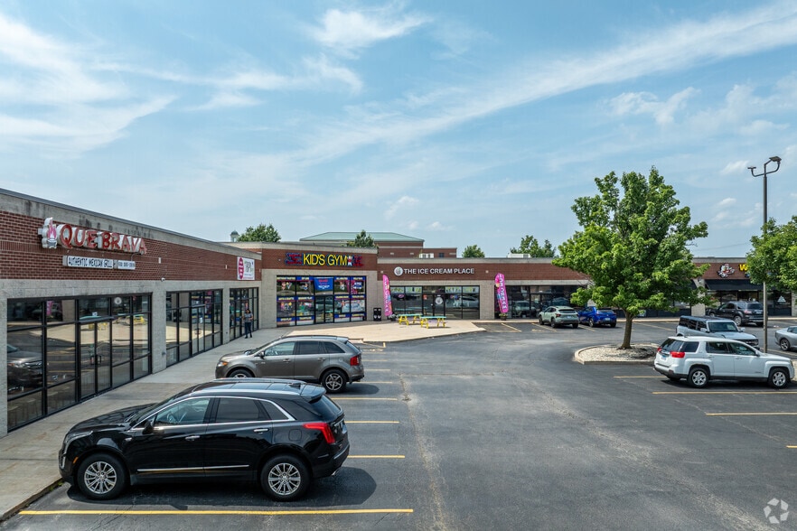 1411-1475 Veterans Pky, Yorkville, IL for lease - Building Photo - Image 2 of 7