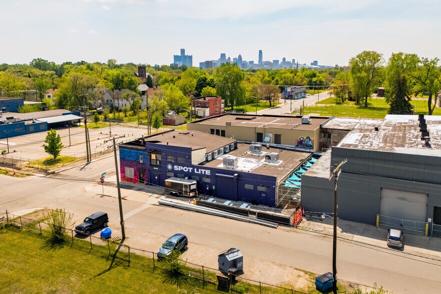 2905 Beaufait St, Detroit, MI à vendre - Photo du bâtiment - Image 2 de 21