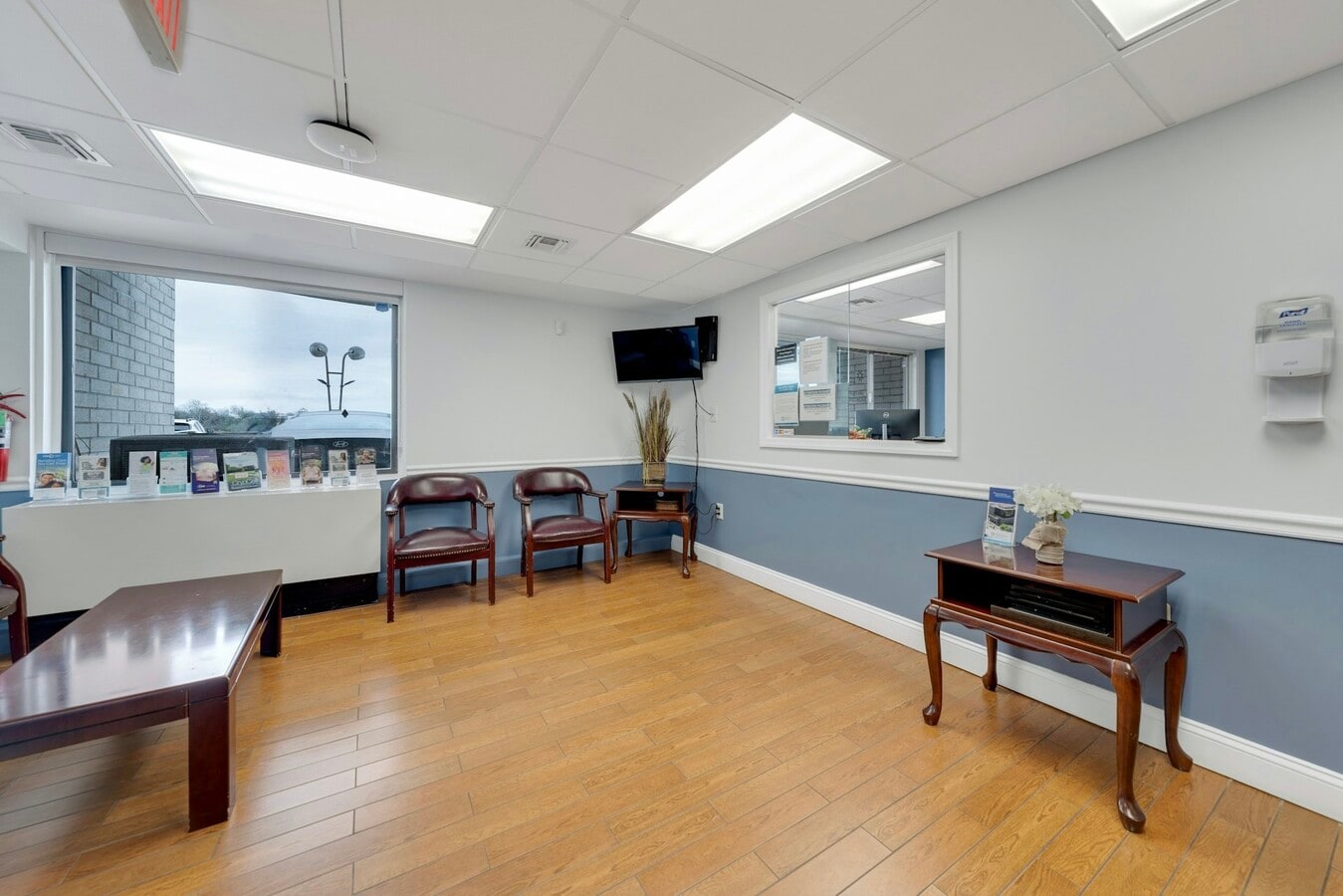 150 Overlook Ave, Hackensack, NJ 07601 - Unit 1 - - Interior Photo - Image 2 of 7