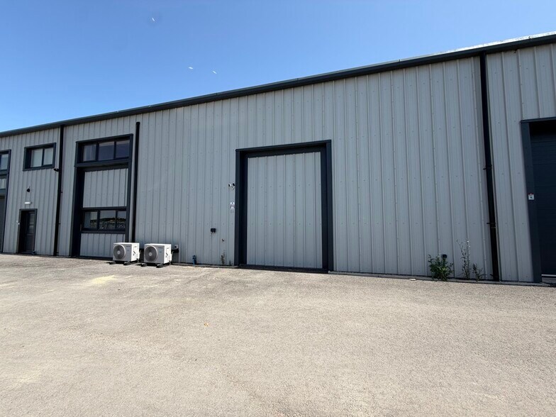 4 & 5 Tansley Business Park, King's Lynn à vendre - Photo du bâtiment - Image 2 de 3