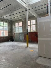 20 Canal St, Franklin, NH for lease Interior Photo- Image 2 of 6