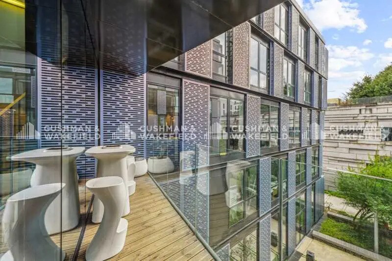 Bureau dans Boulogne-Billancourt à louer - Photo du bâtiment - Image 1 de 12