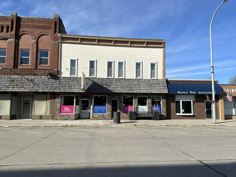 210 N Main St, Clarion, IA for sale - Building Photo - Image 1 of 1