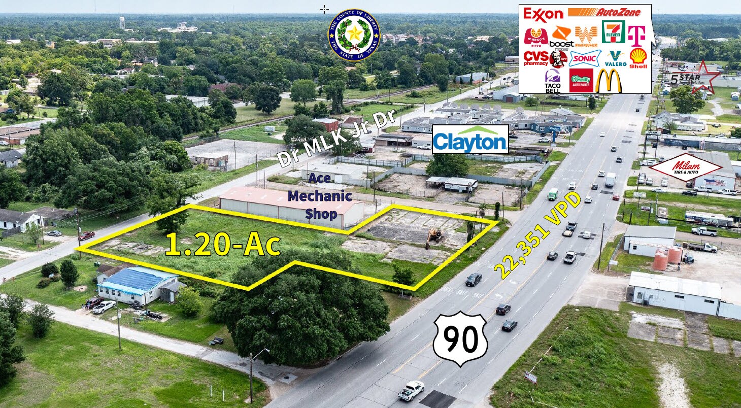 915 Highway 90, Liberty, TX à vendre Photo du bâtiment- Image 1 de 10