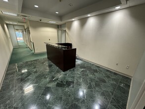 6360 I-55 N, Jackson, MS for lease Interior Photo- Image 1 of 5