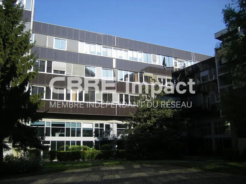 Bureau dans Dijon à louer - Photo du bâtiment - Image 2 de 5