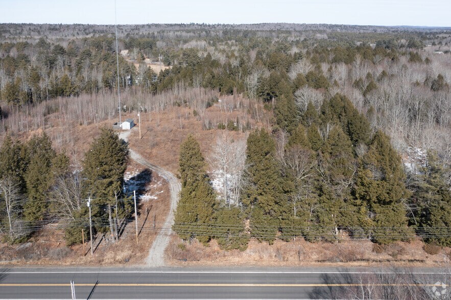 244-248 Old Portland Rd, Brunswick, ME à vendre - Photo principale - Image 1 de 1