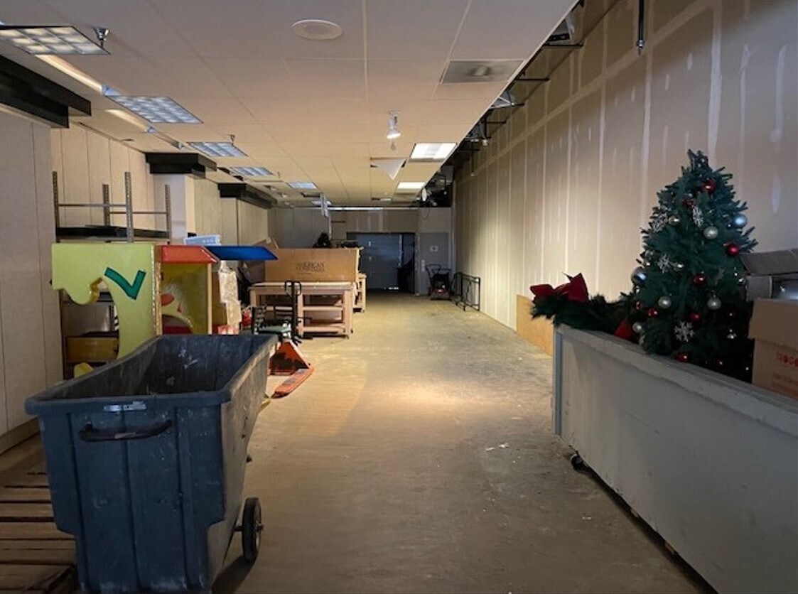 2000 N Neil St, Champaign, IL à louer Photo intérieure- Image 1 de 1