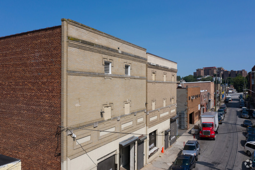 31-33 School St, Yonkers, NY for lease - Building Photo - Image 2 of 13