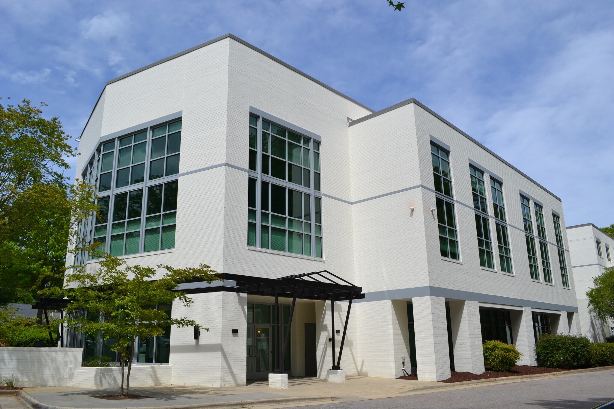 105 SW Cary Pky, Cary, NC for lease Primary Photo- Image 1 of 15