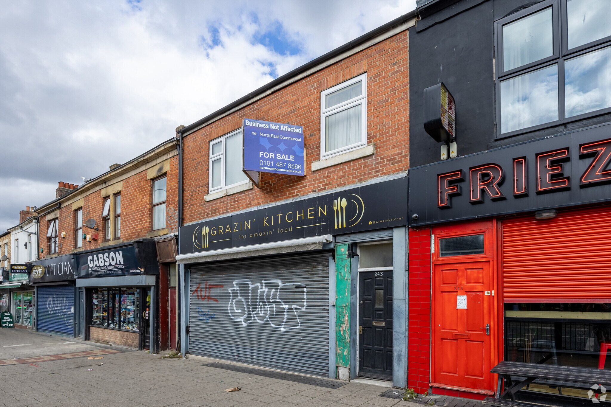 241 Shields Rd, Newcastle Upon Tyne à vendre Photo principale- Image 1 de 3