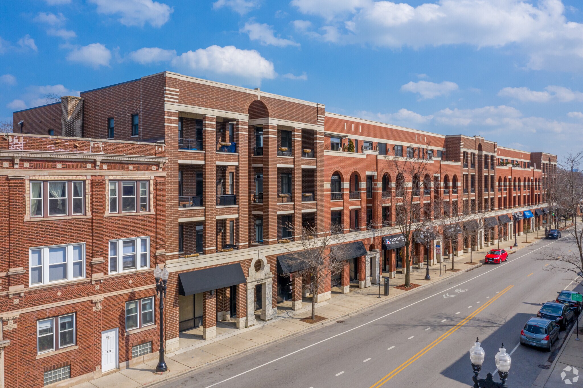 4717-4747 N Clark St, Chicago, IL à vendre Photo du bâtiment- Image 1 de 35