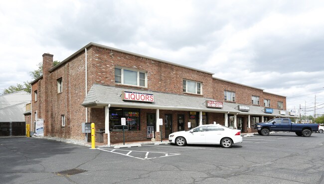 More details for 1323 Bound Brook Rd, Middlesex, NJ - Retail for Lease