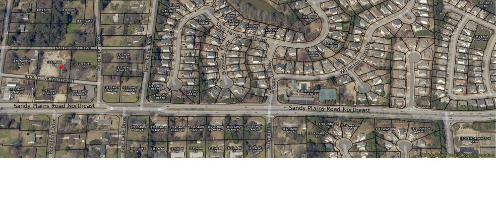 1071 Ruby Dr, Marietta, GA à vendre - Photo du bâtiment - Image 2 de 5