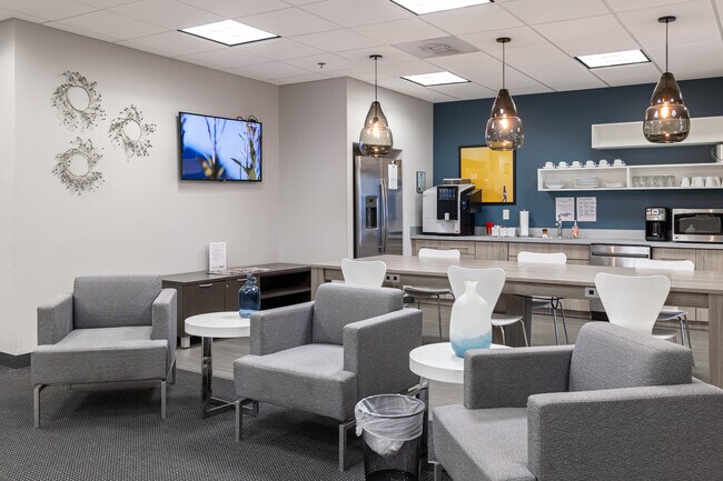 More details for 400 W Capitol Ave, Little Rock, AR - Coworking for Lease