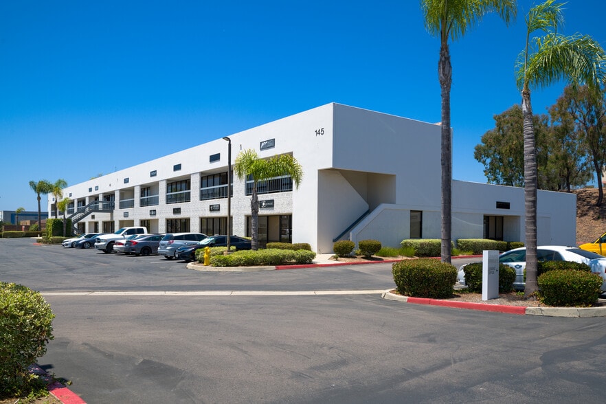 800 Los Vallecitos Blvd, San Marcos, CA for lease - Building Photo - Image 3 of 10