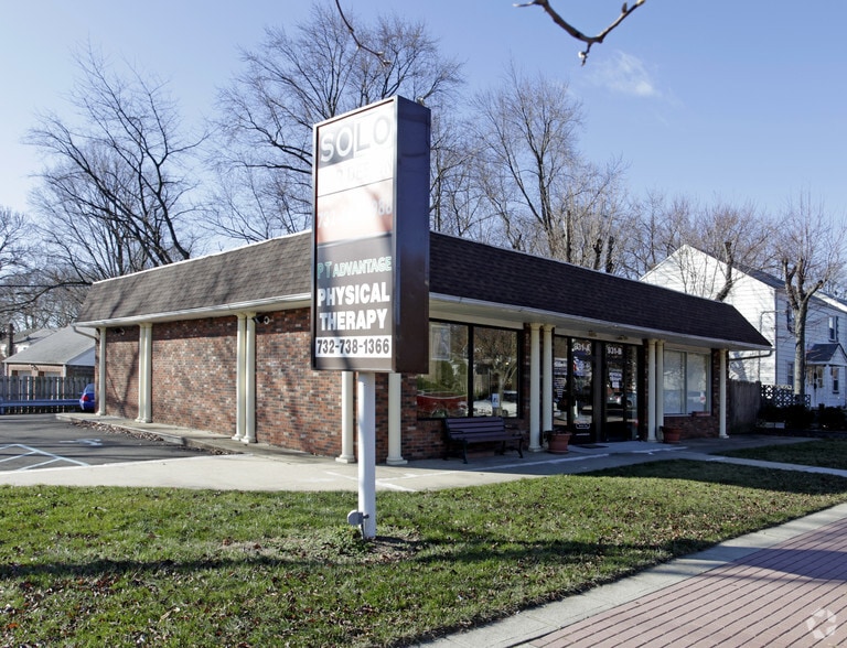 931 Amboy Ave, Edison, NJ for sale - Building Photo - Image 3 of 6
